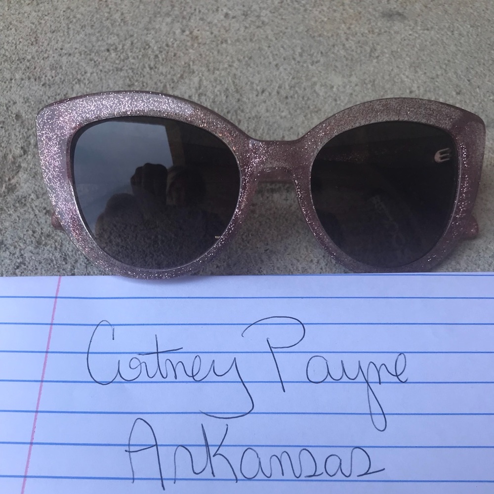 Kate Spade rose gold sunglasses flash sale! 1 hour